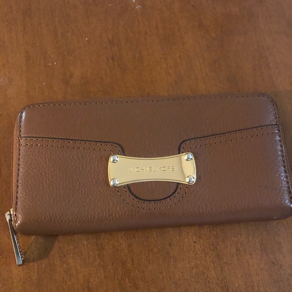 Michael Kors wallet